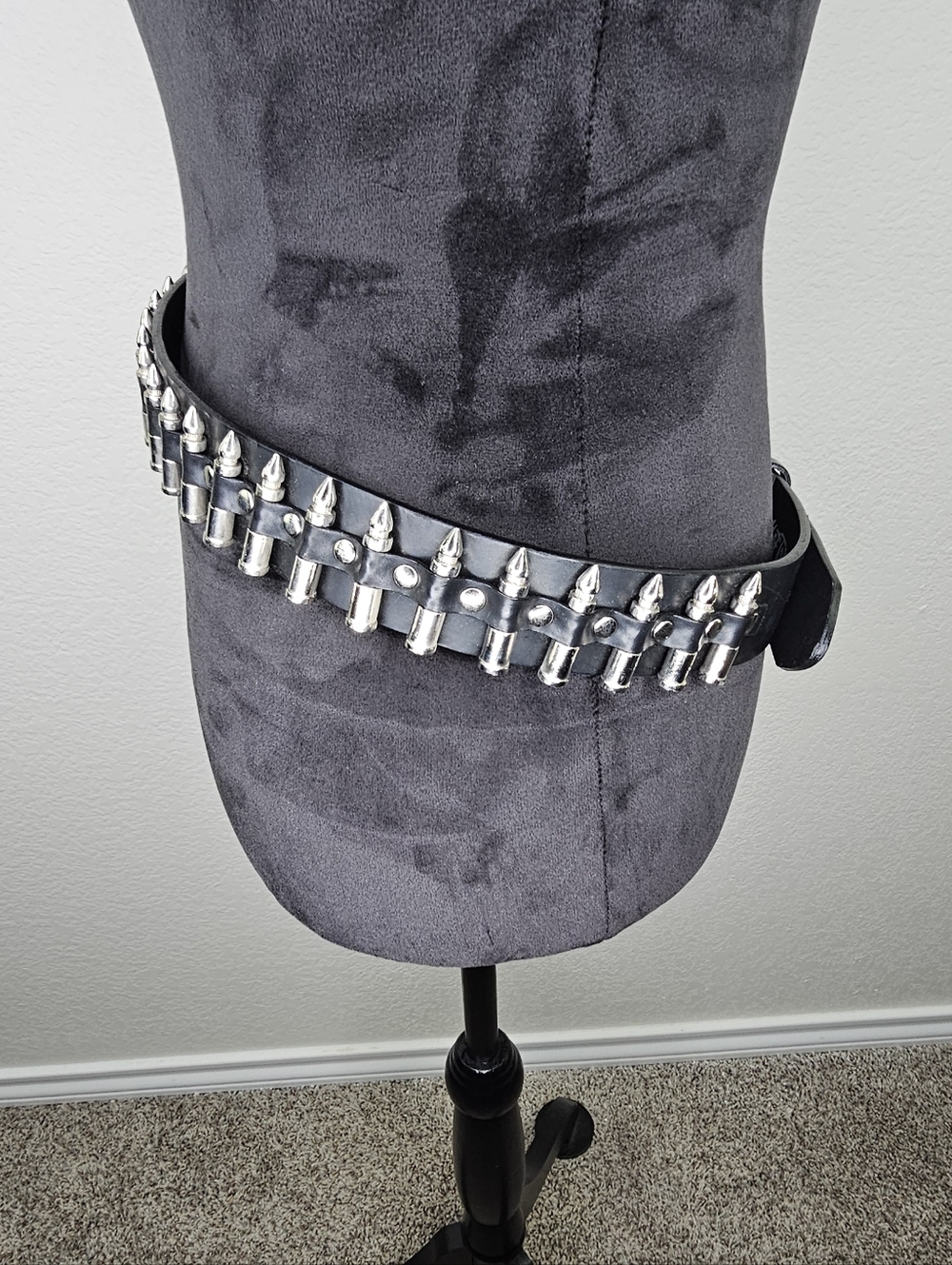 Hot Topic Y2K Shell Black Belt 36